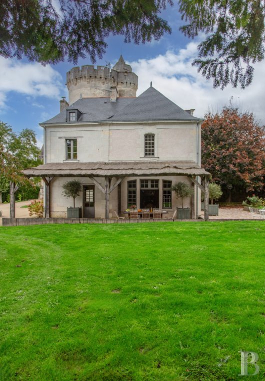 A former 18th century presbytery, perfect for quiet stays on the banks of the Loire in Anjou, to the west of Saumur - photo  n°2